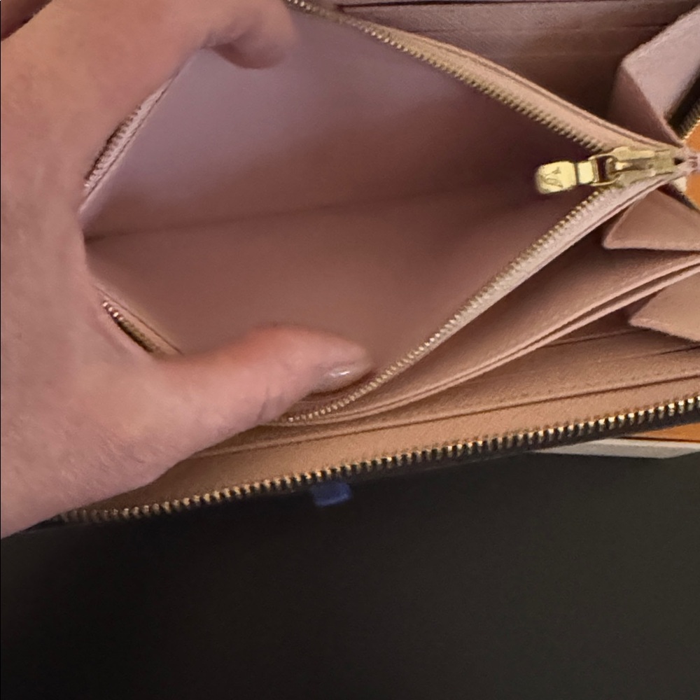 Louis Vuitton Zippy Wallet Damier Ebene Rose Ballerine - Picture 7 of 14